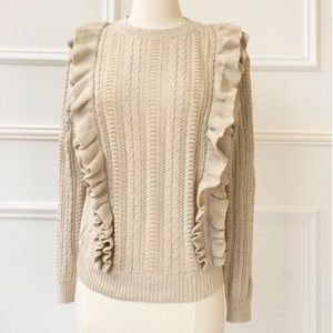 Sweater with ruffles